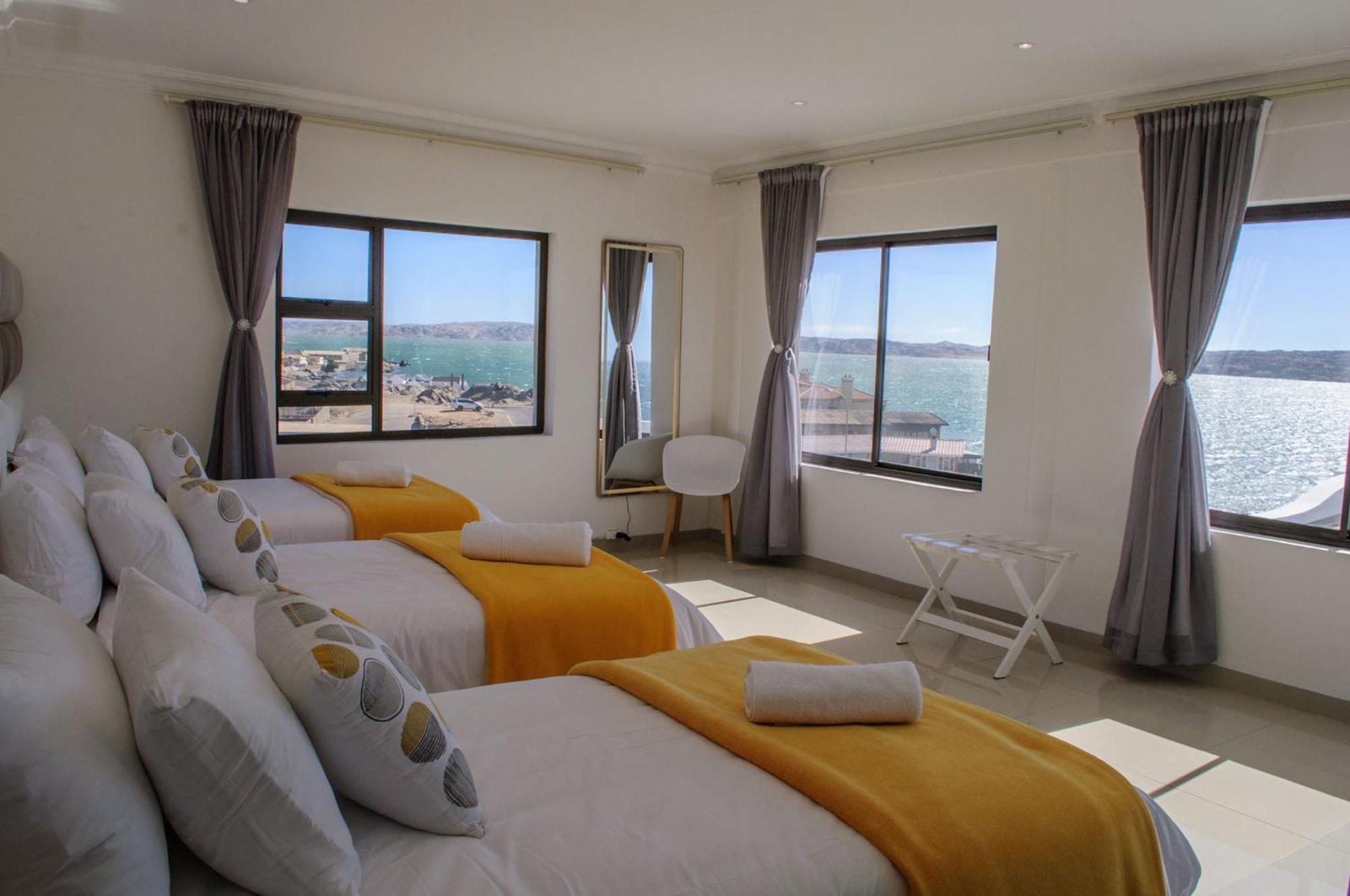 Shark Island Guesthouse Lüderitz Dış mekan fotoğraf