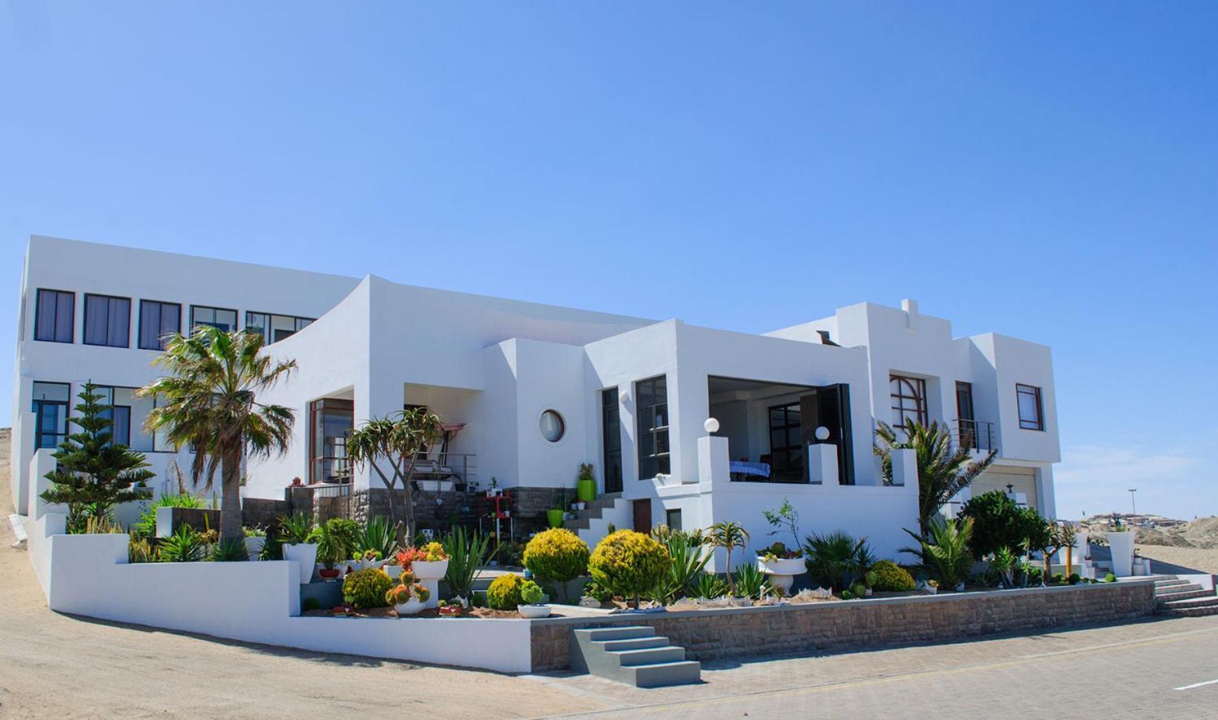 Shark Island Guesthouse Lüderitz Dış mekan fotoğraf